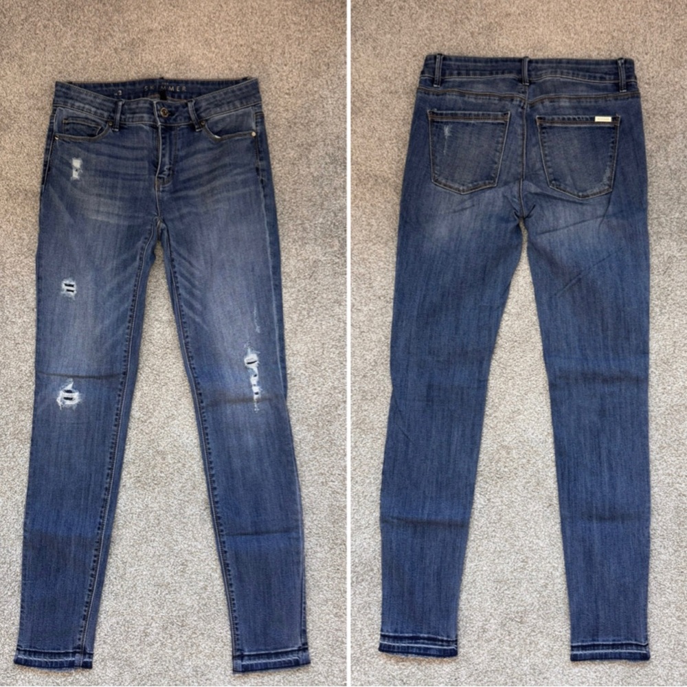 White House Black Market Skimmer Jean - Size 2